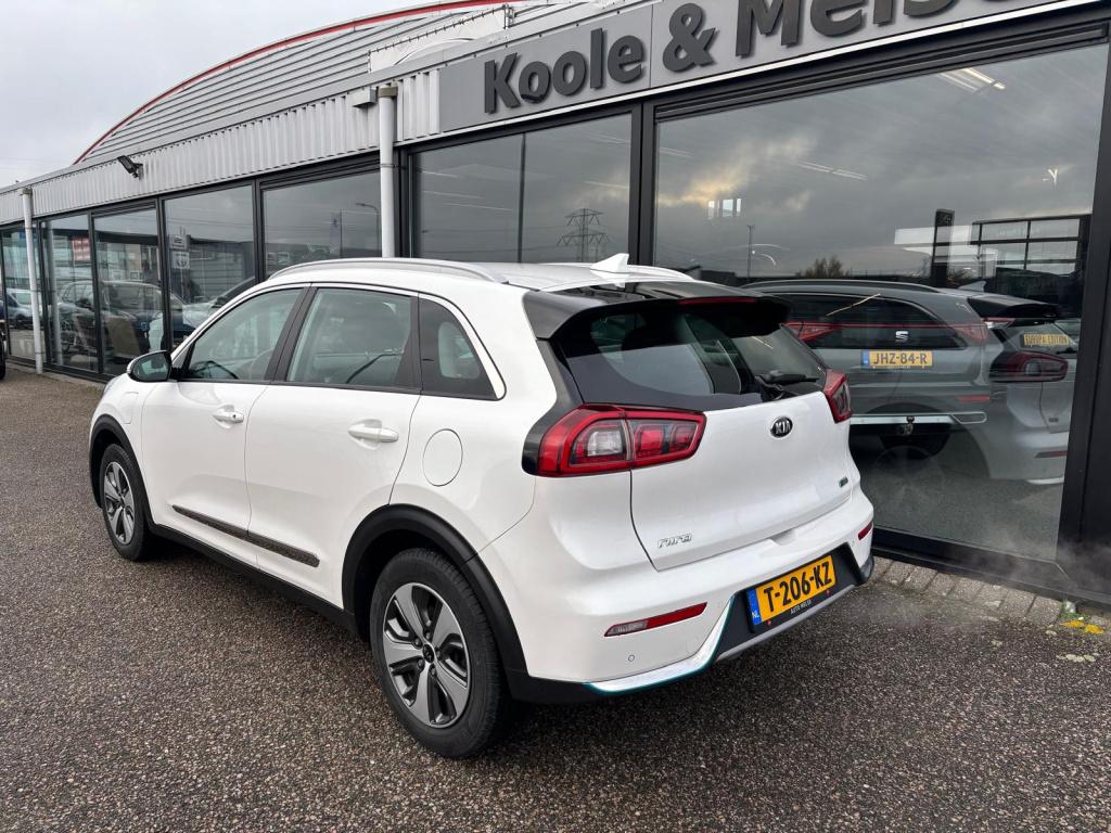 Kia Niro 1.6 gdi phev 141pk dct6 dynamicline