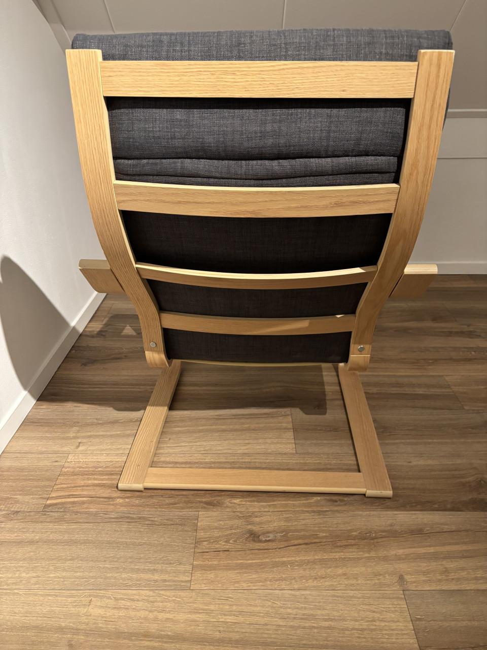 IKEA Poäng stoel + voetenbankje krukje