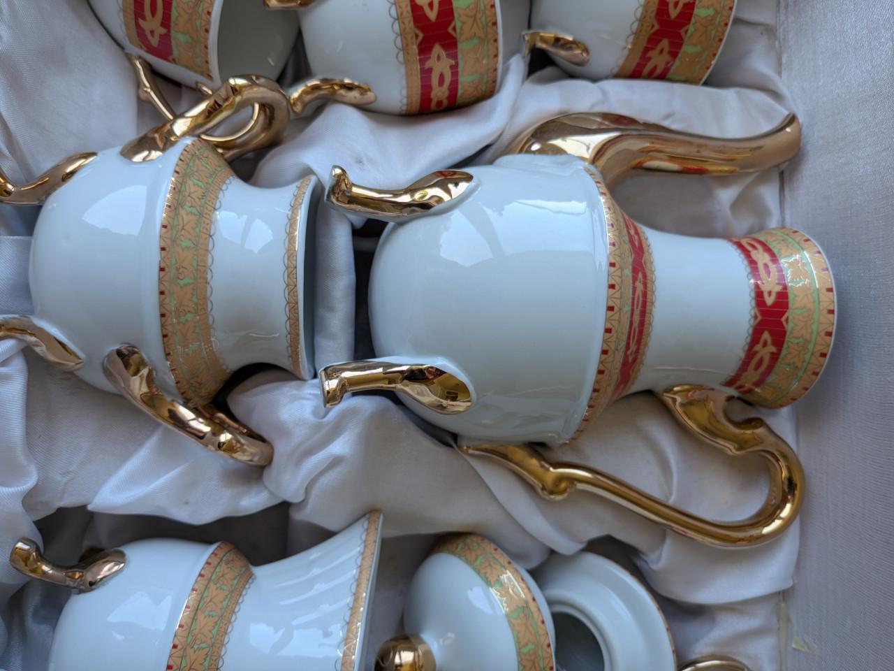 Prachtig origineel Turks/Oosters servies. Gloednieuw.