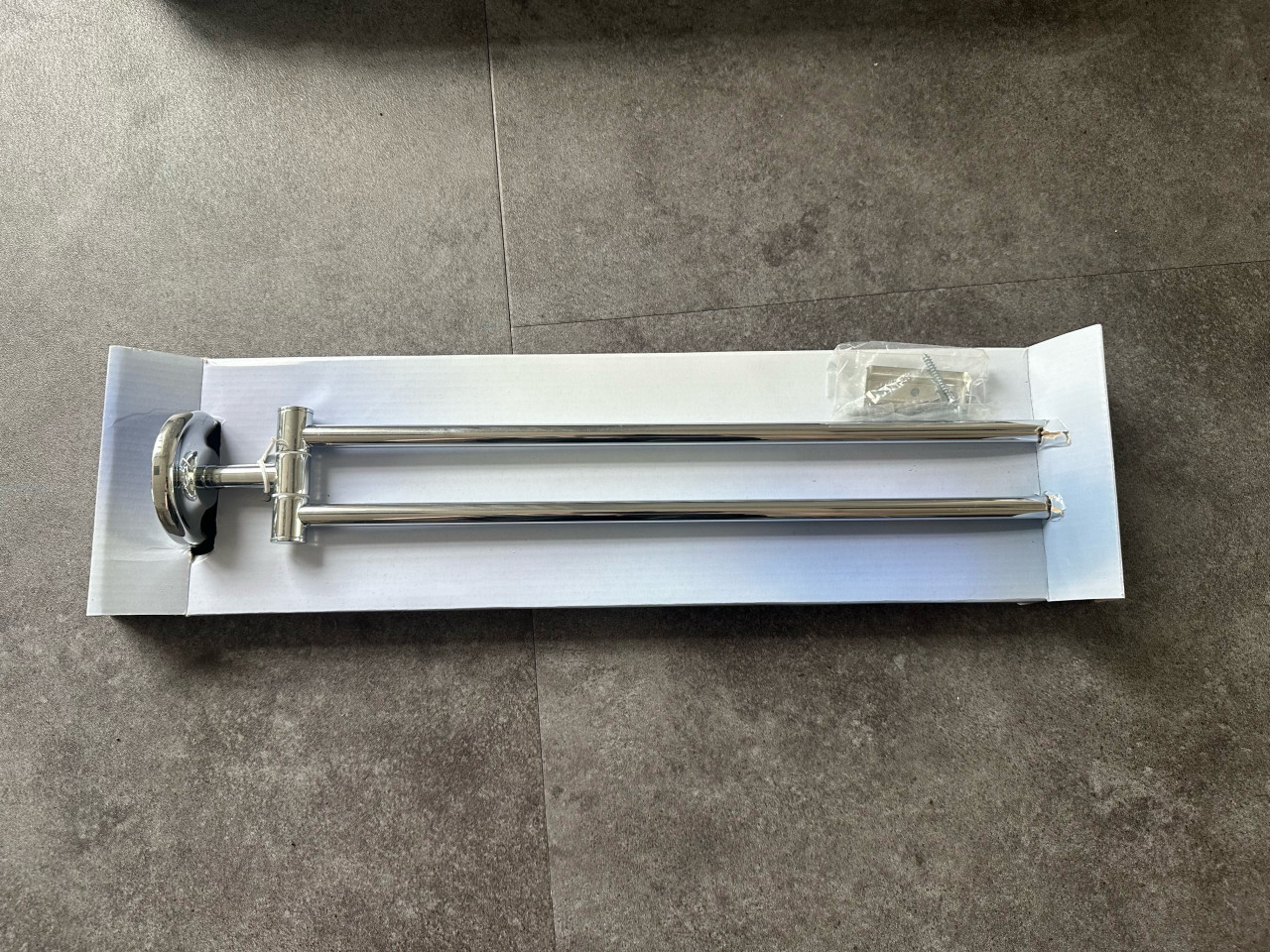 NIEUW Handdoekrek Plieger Chroom draaibaar 2 stangen