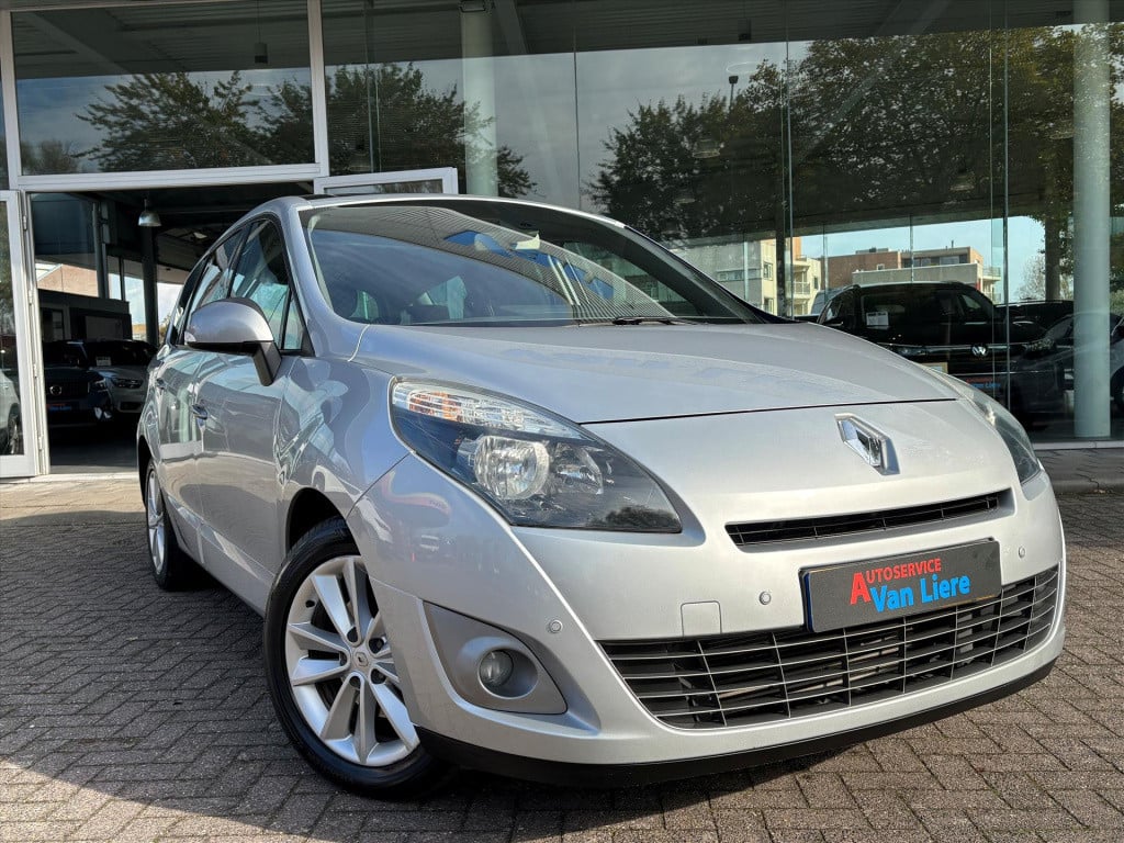 Renault Grand Scenic tce 130 7 persoons expression| schuifdak|trekhaak|rijk