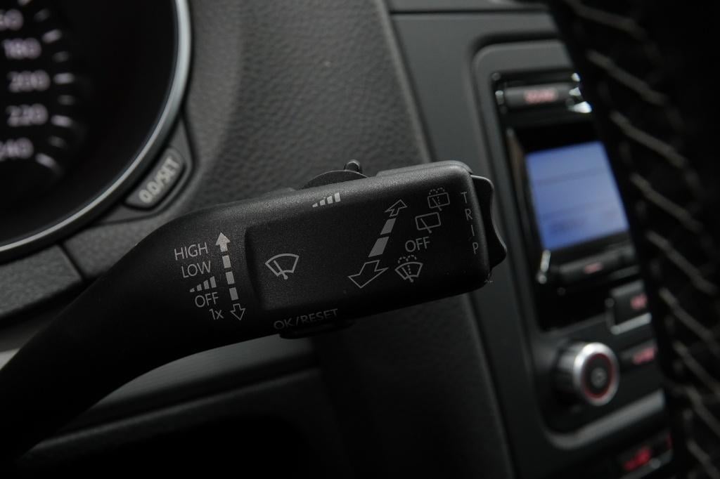 Volkswagen Golf 1.2 tsi | pdc | cruise | stoelverw. | pdc |