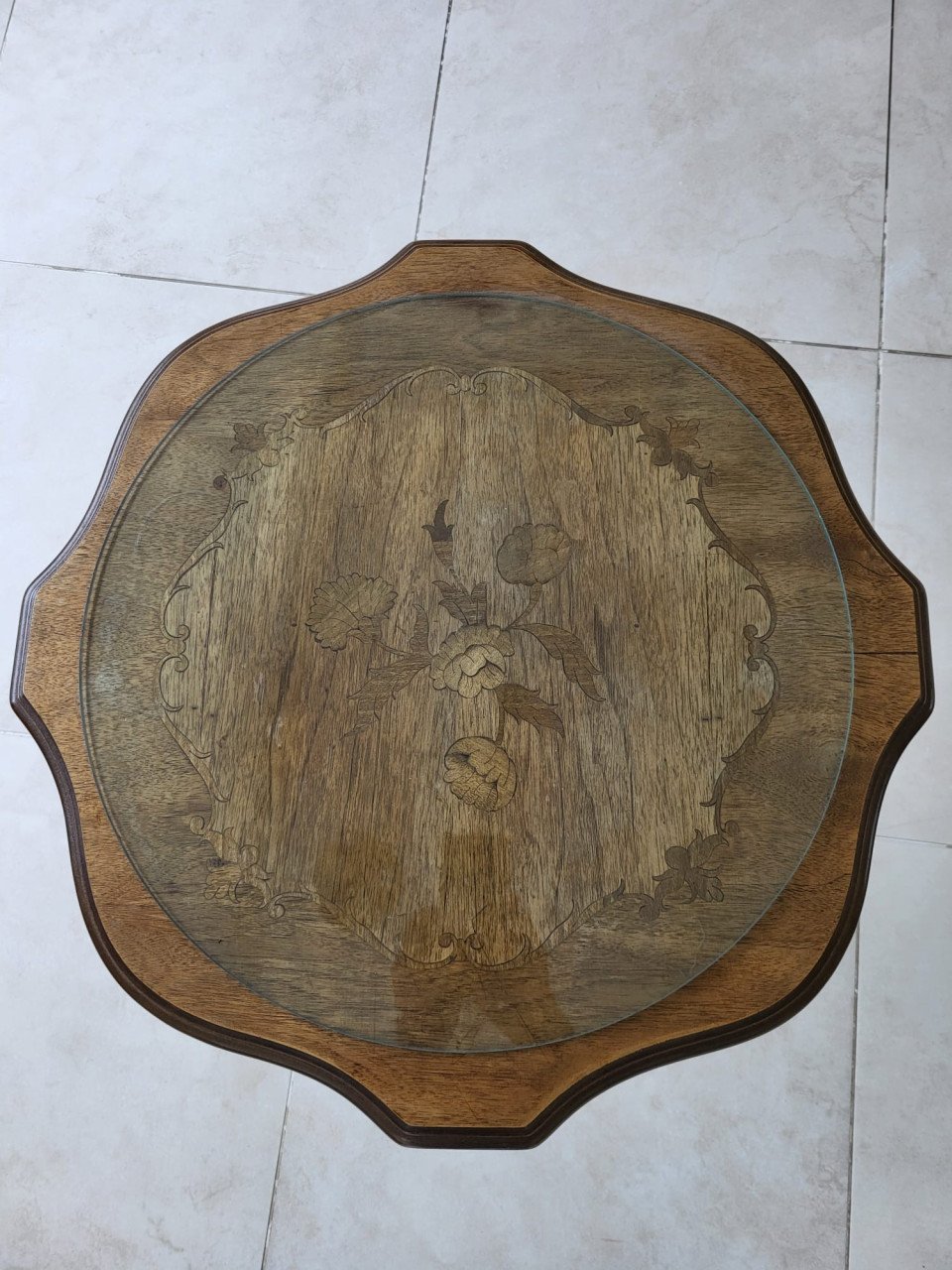 Bijzettafel