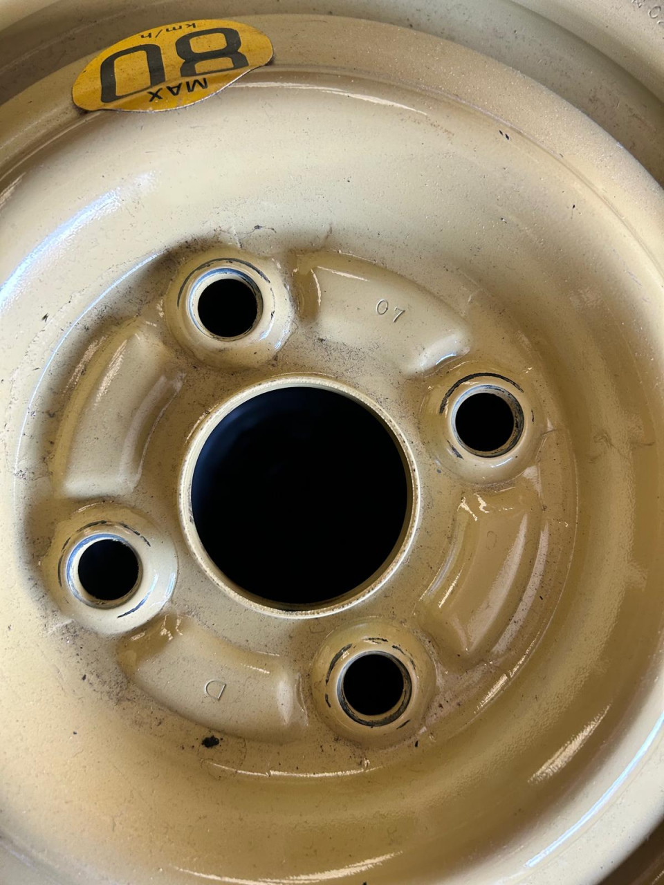 12 INCH FALKEN THUISKOMER