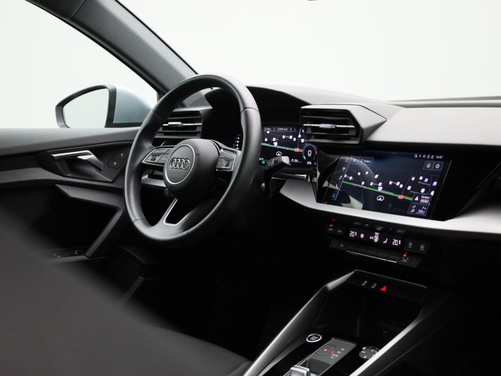 Audi A3 sportback 30 tfsi business edition | automaat | navigatie | apple c