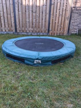 Salta trampoline 220 cm doorsnede, hoogte 25 cm gebruikt