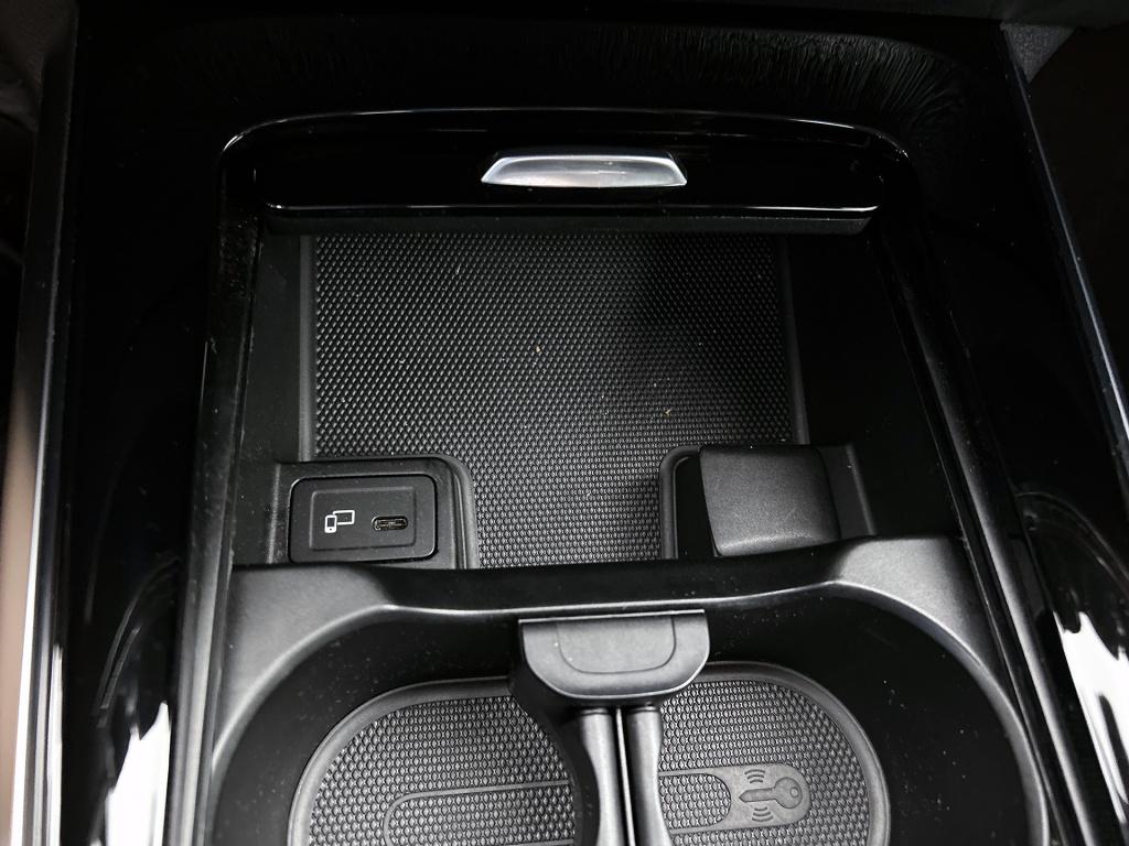 Mercedes-Benz B-Klasse 180 business solution amg | stoelverwarming | amg li