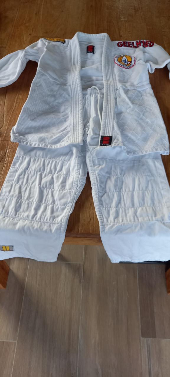 Judo pak sportschool Geelhoed mt 160