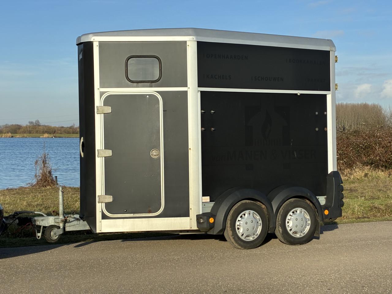 1,5 paards aluminium Ifor HB403 met voorlosklep (inruil mogelijk)