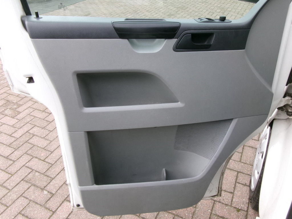 Volkswagen Transporter 2.0 tdi airco 9-persoons personenbus trekhaak