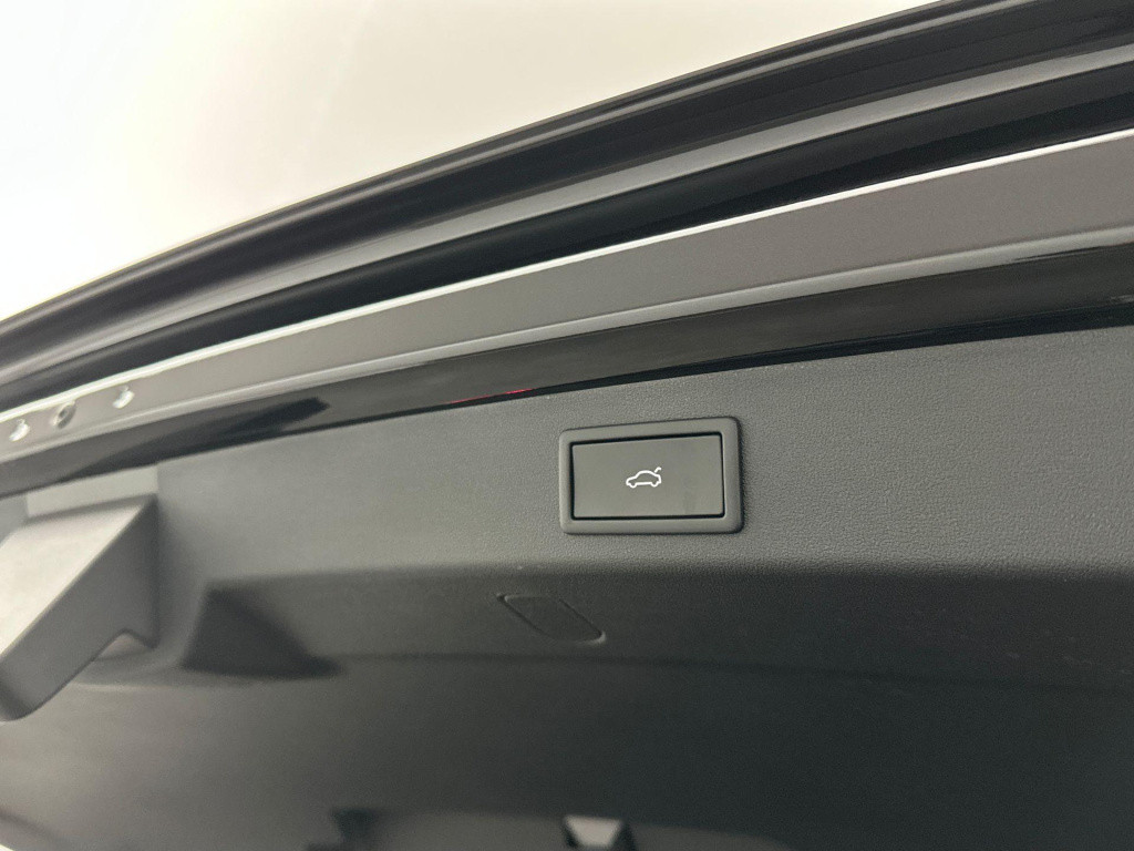 Skoda Kodiaq sportline business 1.5 tsi phev 150 kw / 204 pk su