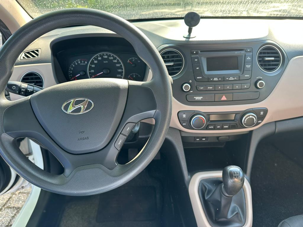 Hyundai I 10 1.0 i-motion, afleverbeurt, vol jaar apk, 3 maanden garantie, 