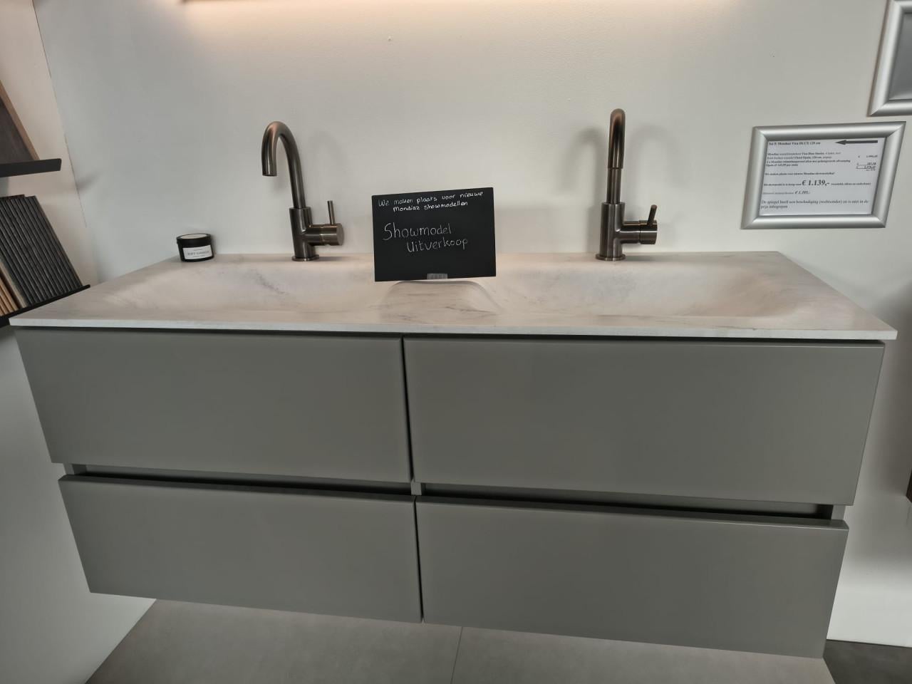 Showmodel badkamermeubel Mondiaz Vica DLux 120 cm Smoke Opalo, nu voor