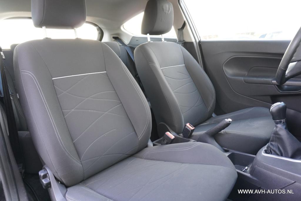 Ford Fiesta 1.0 style