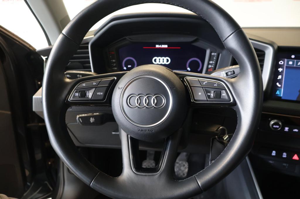 Audi A1 Sportback 25 tfsi advanced edition app connect, all season, pdc v+a