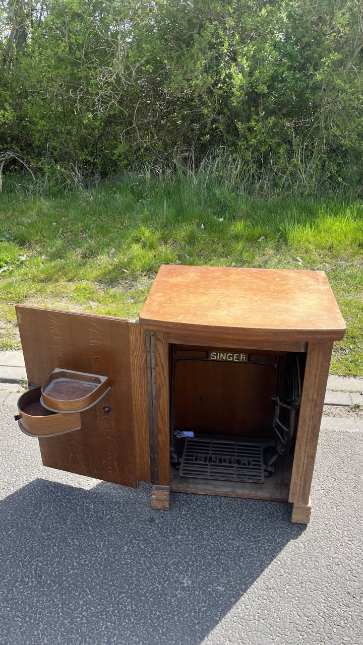 Singer trapnaaimachine