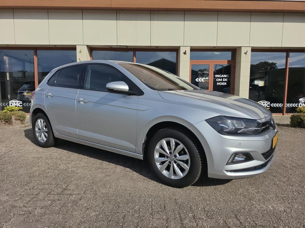 Volkswagen Polo 1.0 tsi highline business r | clima | acc | navi |apple car