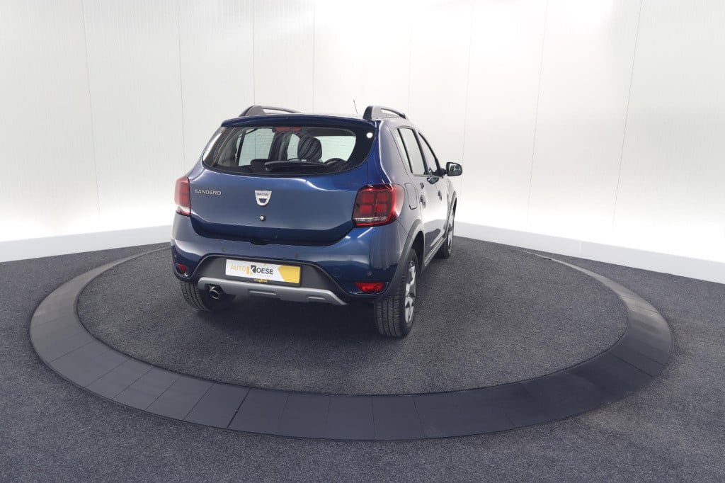 Dacia Sandero Stepway tce 90 sl | navigatie | parkeersensoren | airco
