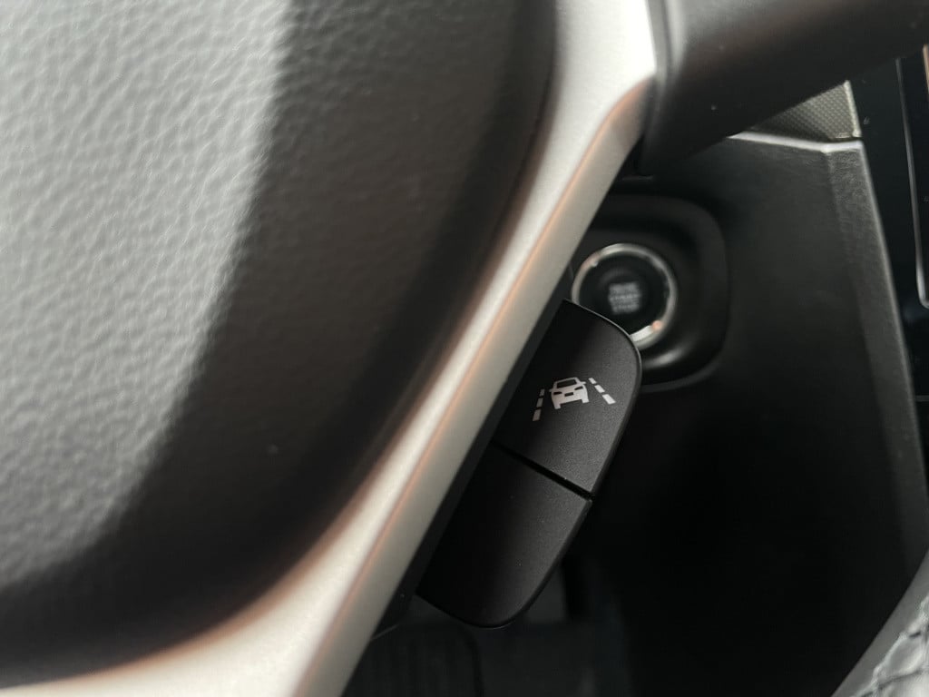 Suzuki Vitara 1.4 boosterjet style smart hybrid