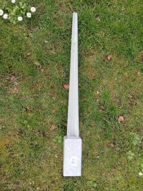 6x Grondpen voor schuttingpalen 71x71x750mm