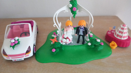 Playmobil bruidspaar met trouwauto setnr 6871