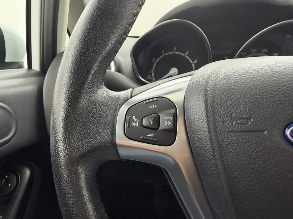 Ford Fiesta occasion 1.0 style | wit | tweedehands ford fiesta | airco | bl
