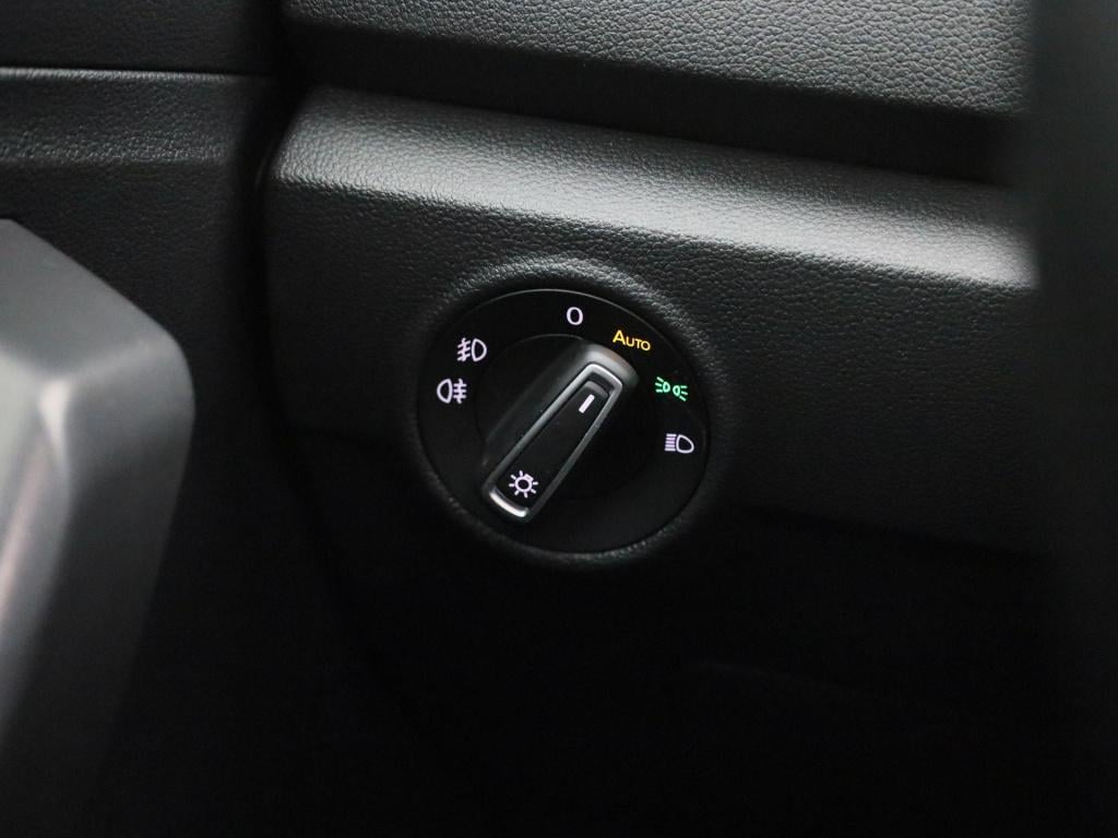 Volkswagen T-roc 1.5 tsi style | automaat | apple carplay / android auto | 