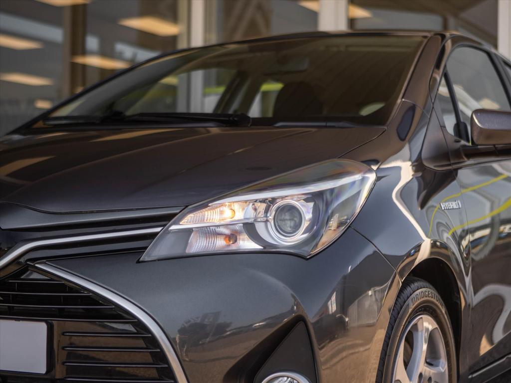 Toyota Yaris 1.5 hybrid comfort automaat