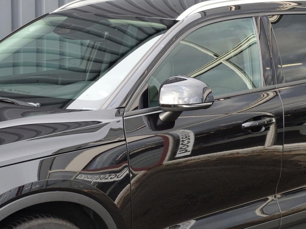 Volvo XC40 2.0 t4 momentum