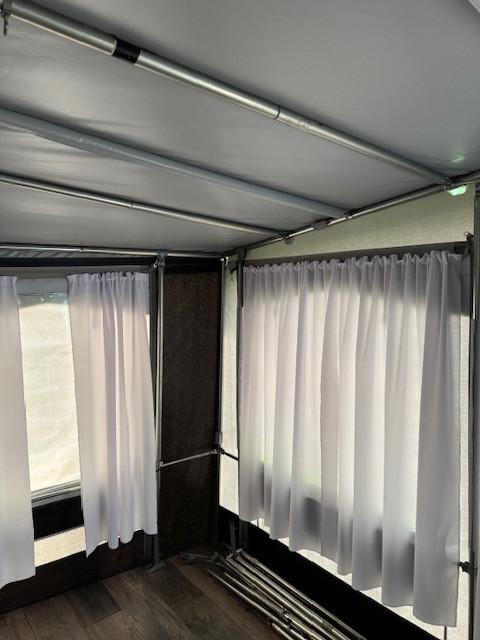 Gusto caravan voortent 4 jaar oud