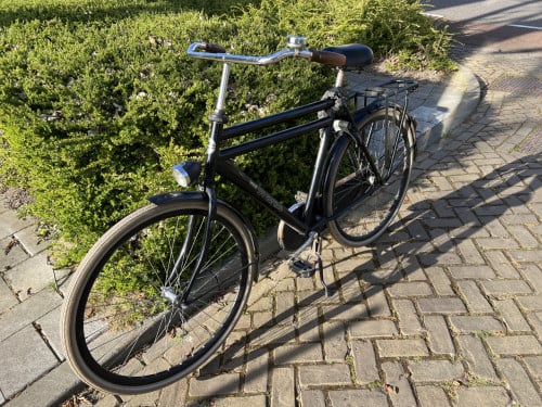 Transportfiets met Axa ring-en kettingslot