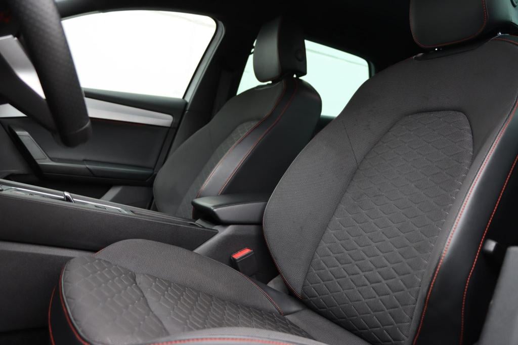 Seat Leon sportstourer 1.5 etsi fr 150pk dsg7