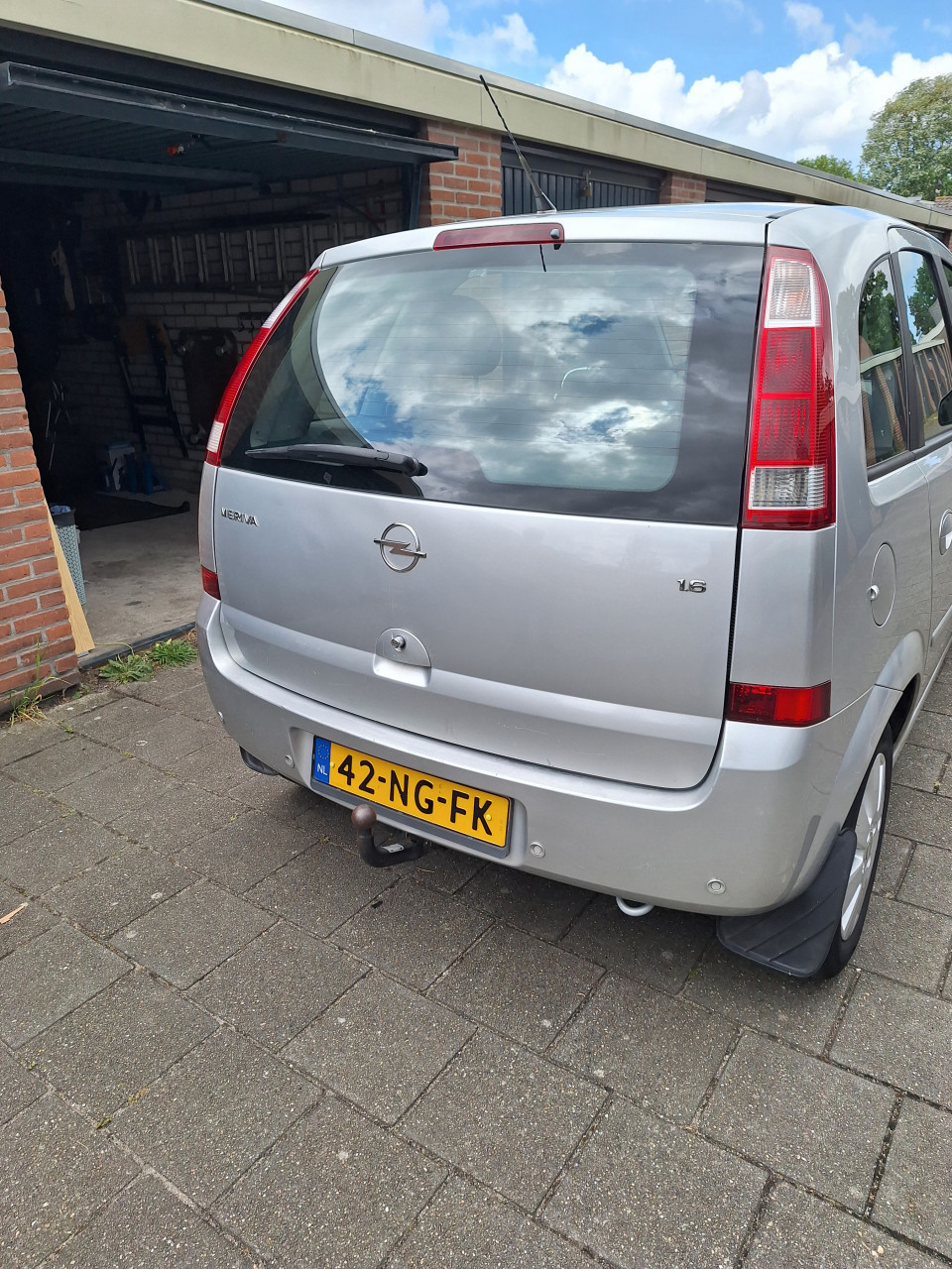 Personenauto Meriva 1.6 Cosmo