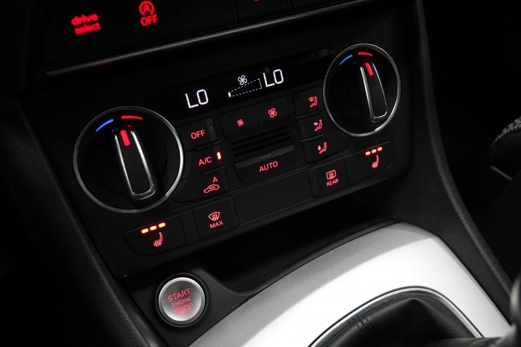 Audi Q3 1.4 tfsi | cruise | keyless | led |