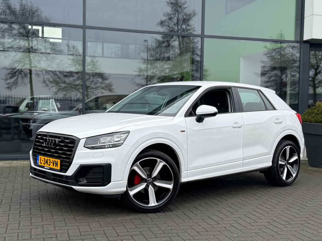 Audi Q2 30 tfsi s-line * virtual cockpit * carplay * keyless * leder