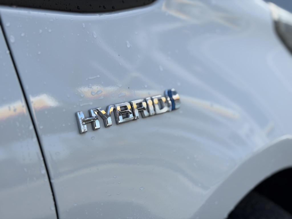 Toyota Yaris 1.5 full hybrid dynamic automaat, camera, panoramadak, navigat