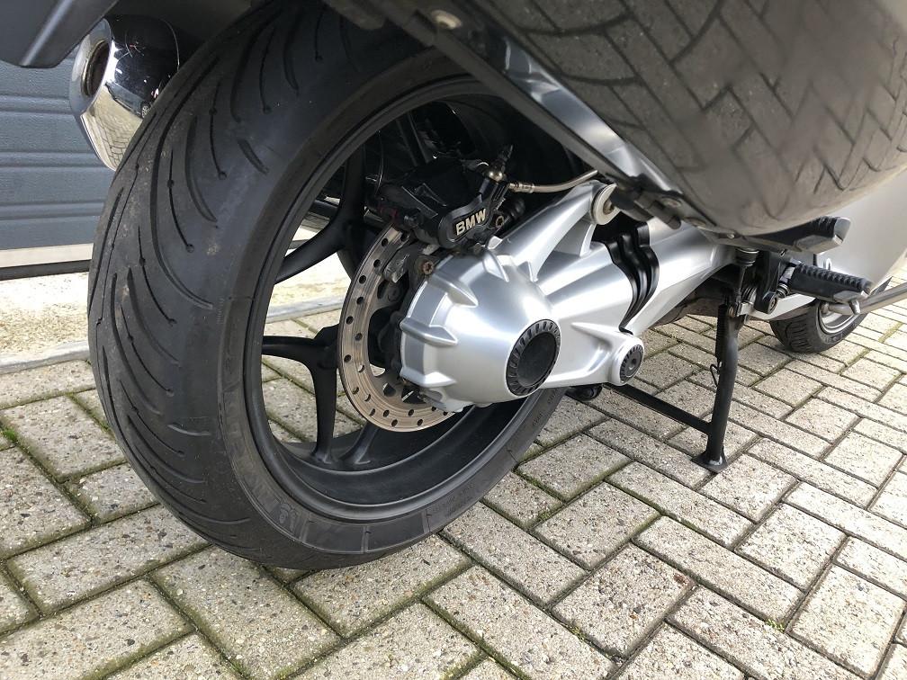 BMW R1200RT, 2009 met 86dkm, ABS/ESA/ASC, cruise, etc etc, rijklaar €5500,-