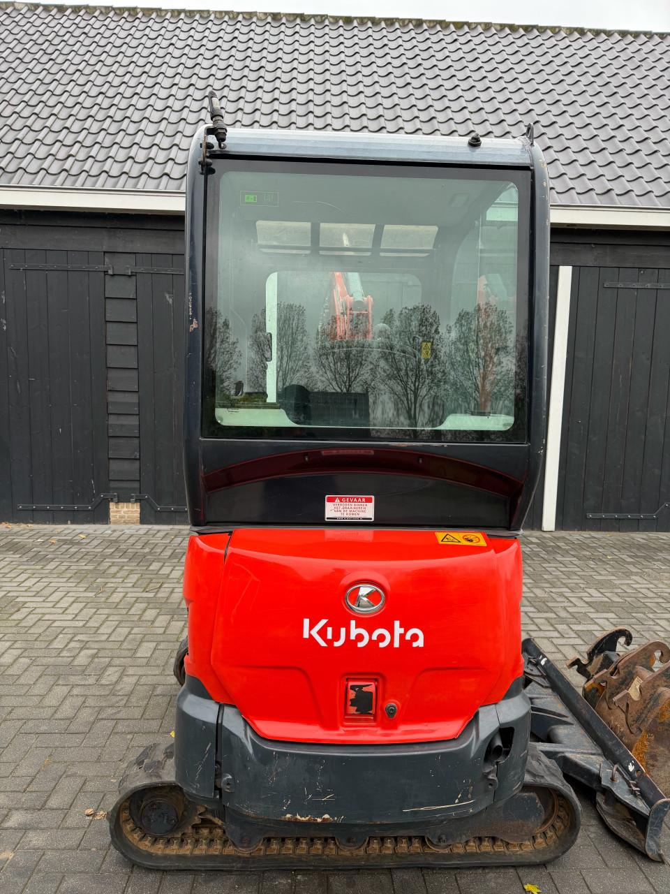 Nette complete set, Kubota KX019-4, sorteergrijper, aanhanger