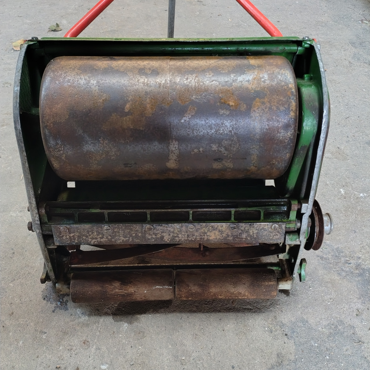 Vintage Qualcast Super Panther 14" – Elektrische cilindermaaier – Werkend