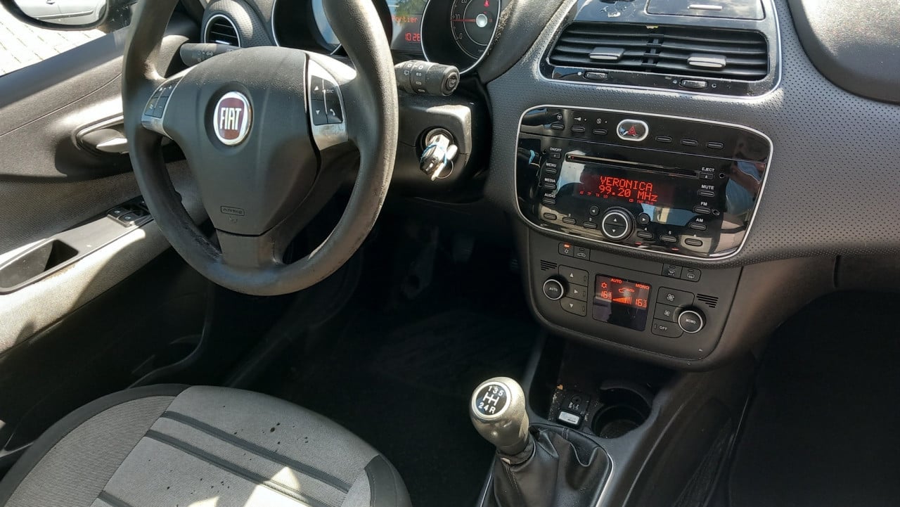 Fiat punto PUNTO Evo 1.3 M-jet Dynamic 5deurs bj:2011 airco apk 8-2026 !!