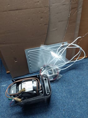 Dometic koelset.