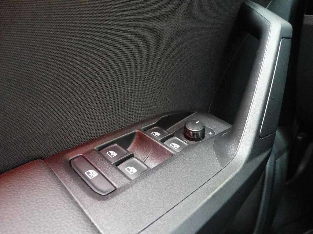 Seat Ibiza 1.0 ecotsi 115pk fr business intense