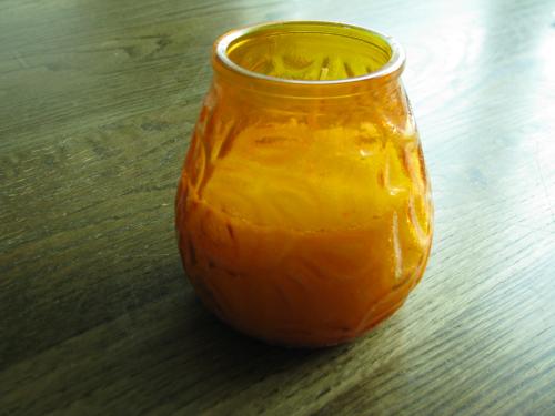 Glazen sfeerlichthouder.