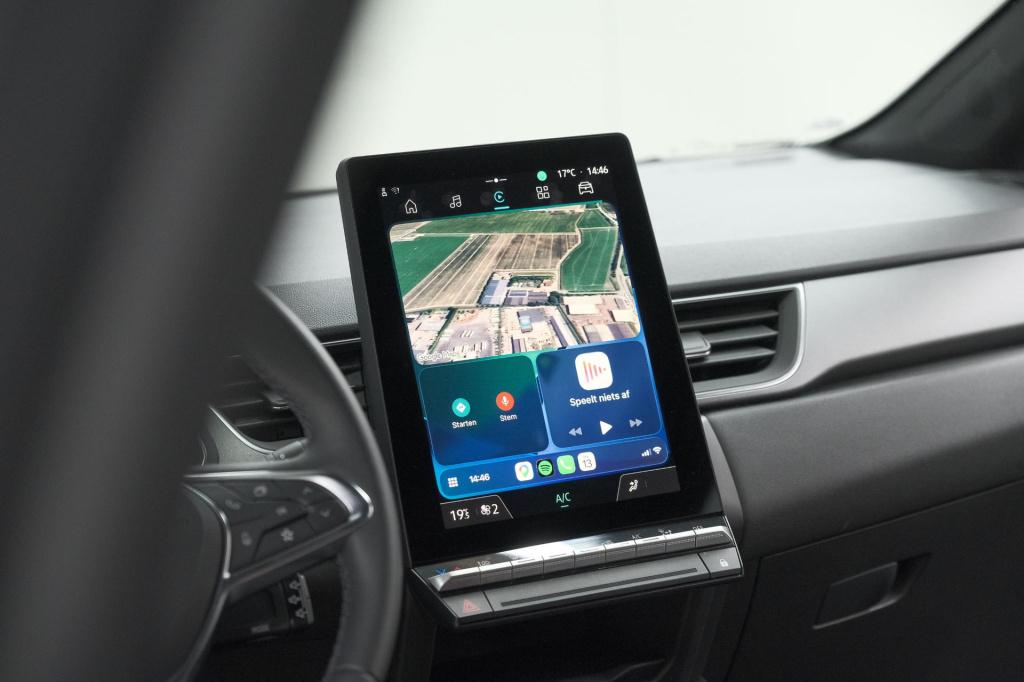 Renault Captur 1.6 e-tech full hybrid 145 techno | camera | navigatie | app