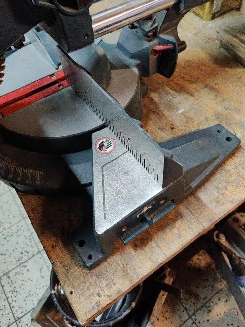 Bosch afkortzaag GMC 10 S professional