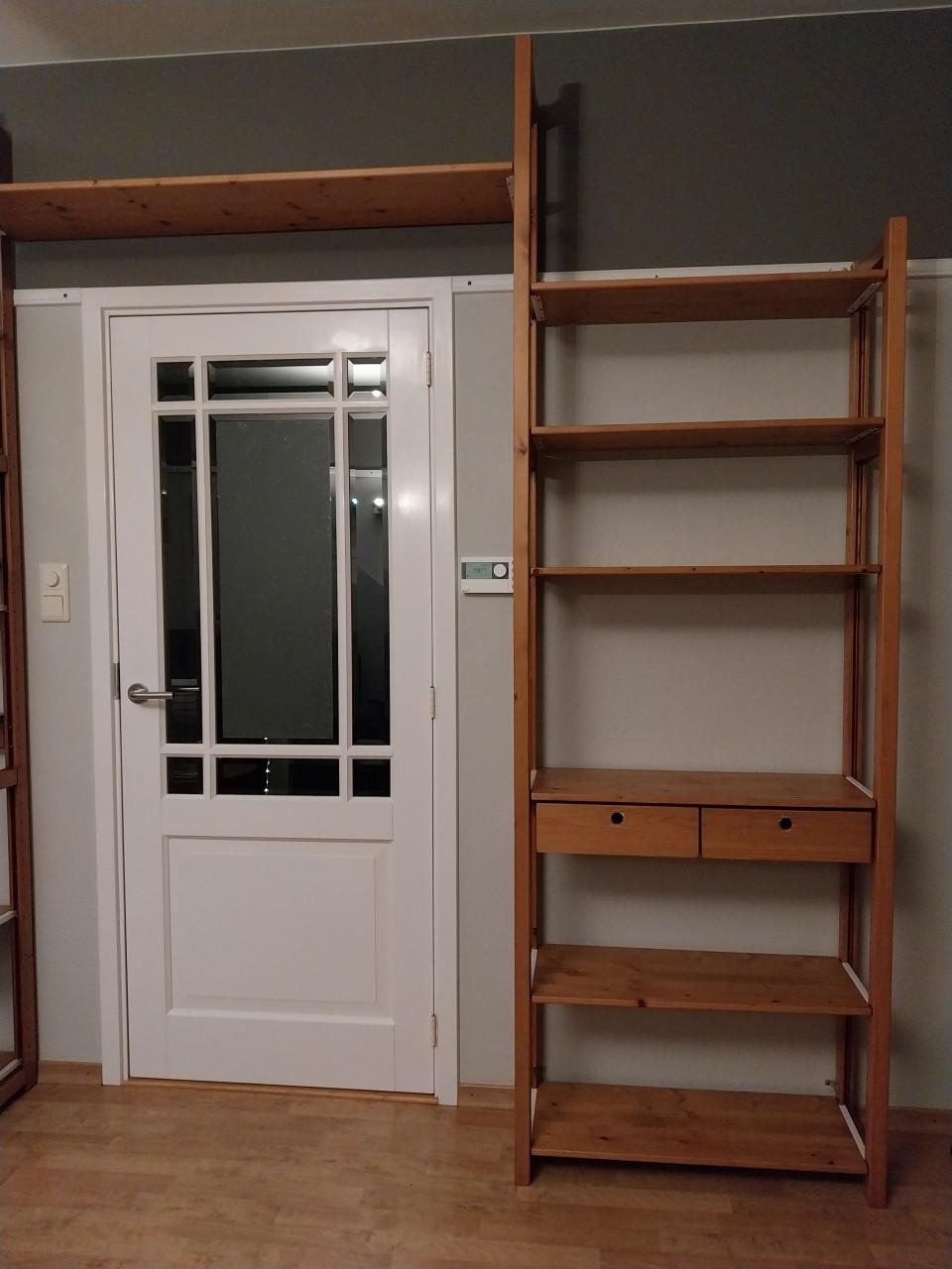 Boekenkast en TV kast