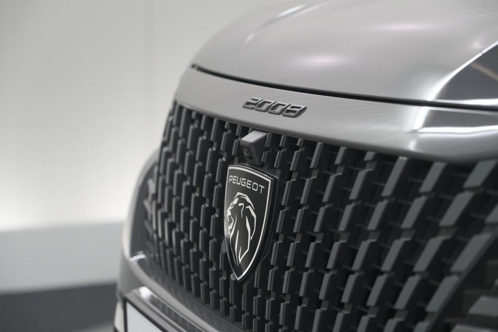 Peugeot 2008 hybrid 136 e-dcs6 allure | 360 camera | adaptieve cruise contr