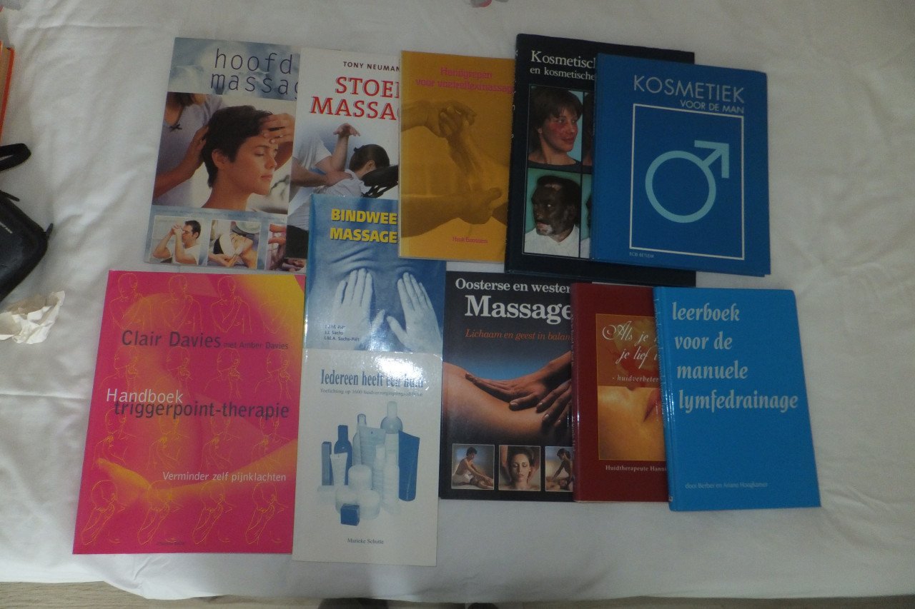 Verschillende massage boeken