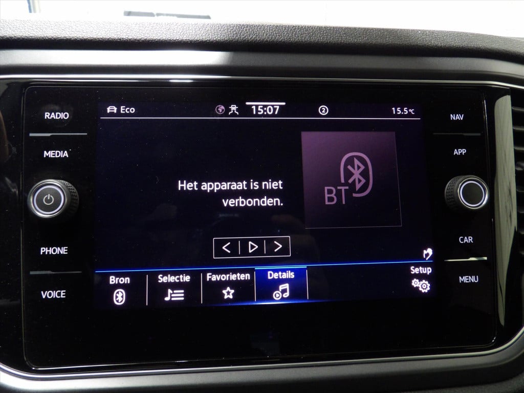 Volkswagen T-roc r-line 1.5 tsi 150pk 7-dsg