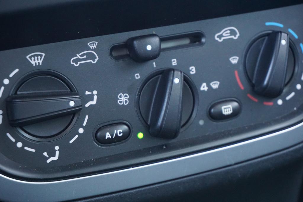 Citroen C3 1.4i ligne prestige airco / elektr. ramen / nap / riem 2024 /  a